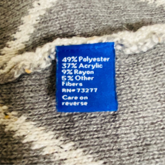 Gray Diamond Pattern Cardigan Sweater Women’s XL - Picture 12 of 13